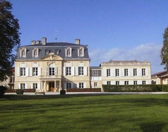 丹(dan)世(shi)紅(hong)葡(pu)萄酒莊園(yuan) 綠(lv)化